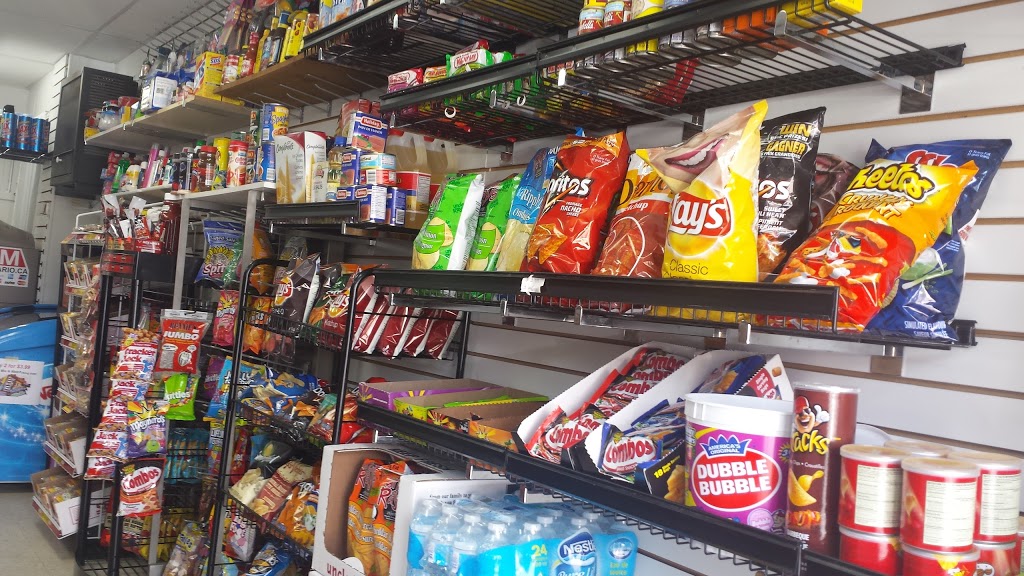 Whitby Convenience Store | 115 Dundas St W, Whitby, ON L1N 2M1, Canada | Phone: (905) 493-1111