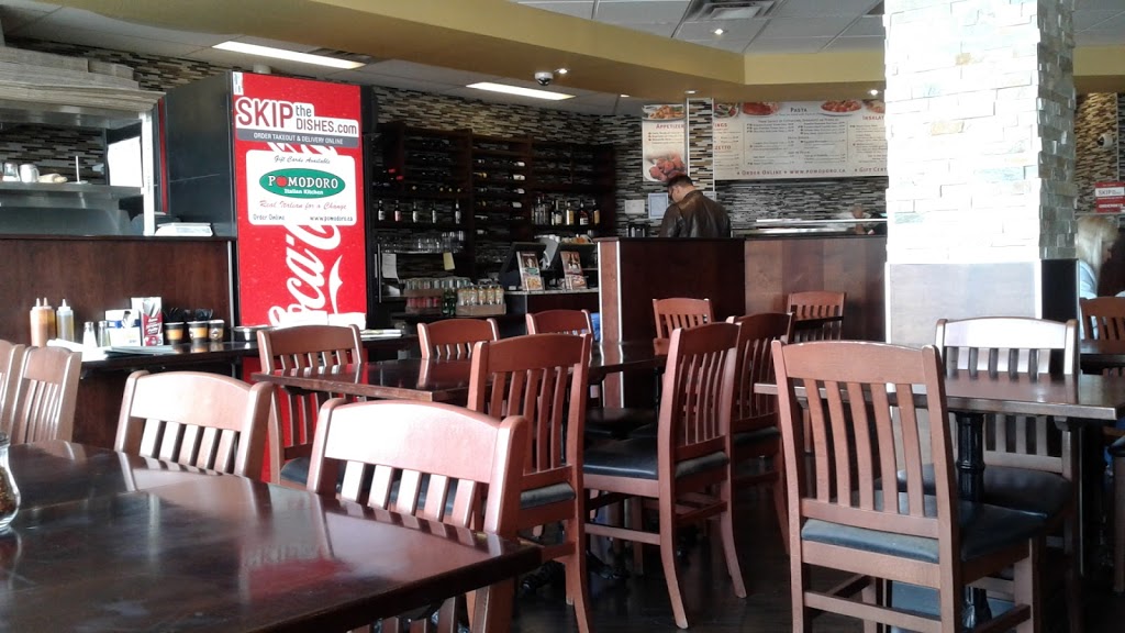 Pomodoro Italian Kitchen | 49 Matheson Blvd E, Mississauga, ON L4Z 2Y5, Canada | Phone: (905) 502-1100