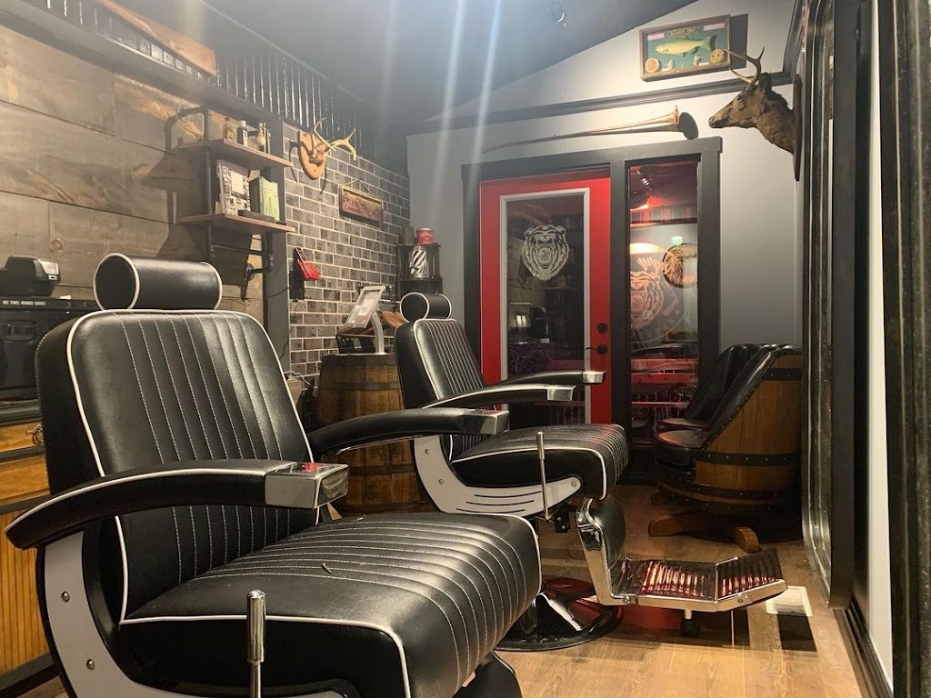 Angry Bear Barbershop | 227 Colborne St, Port Stanley, ON N5L 1C2, Canada | Phone: (226) 658-1800