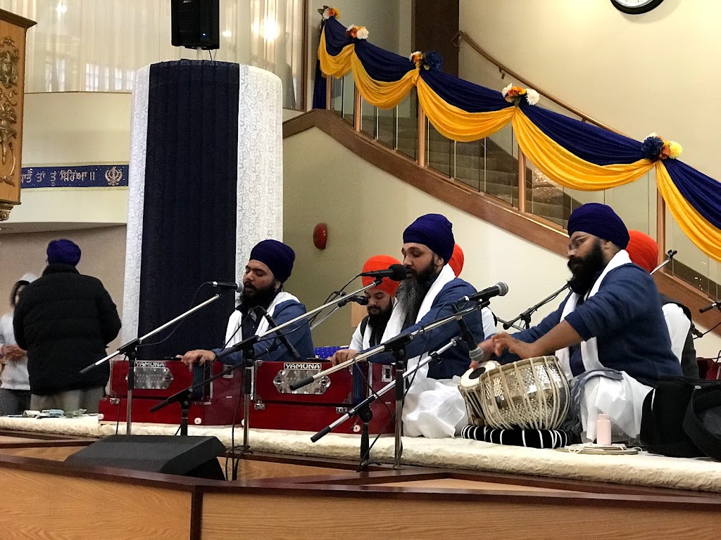 Gurdwara Kalgidhar Darbar Sahib | 30640 Blueridge Dr, Abbotsford, BC V2T 5W3, Canada | Phone: (604) 504-5530