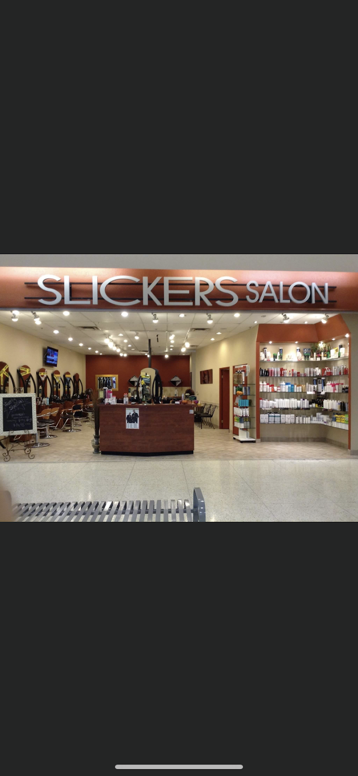 Slickers Salon | 320 Bayfield St, Barrie, ON L4M 3C1, Canada | Phone: (705) 735-1313