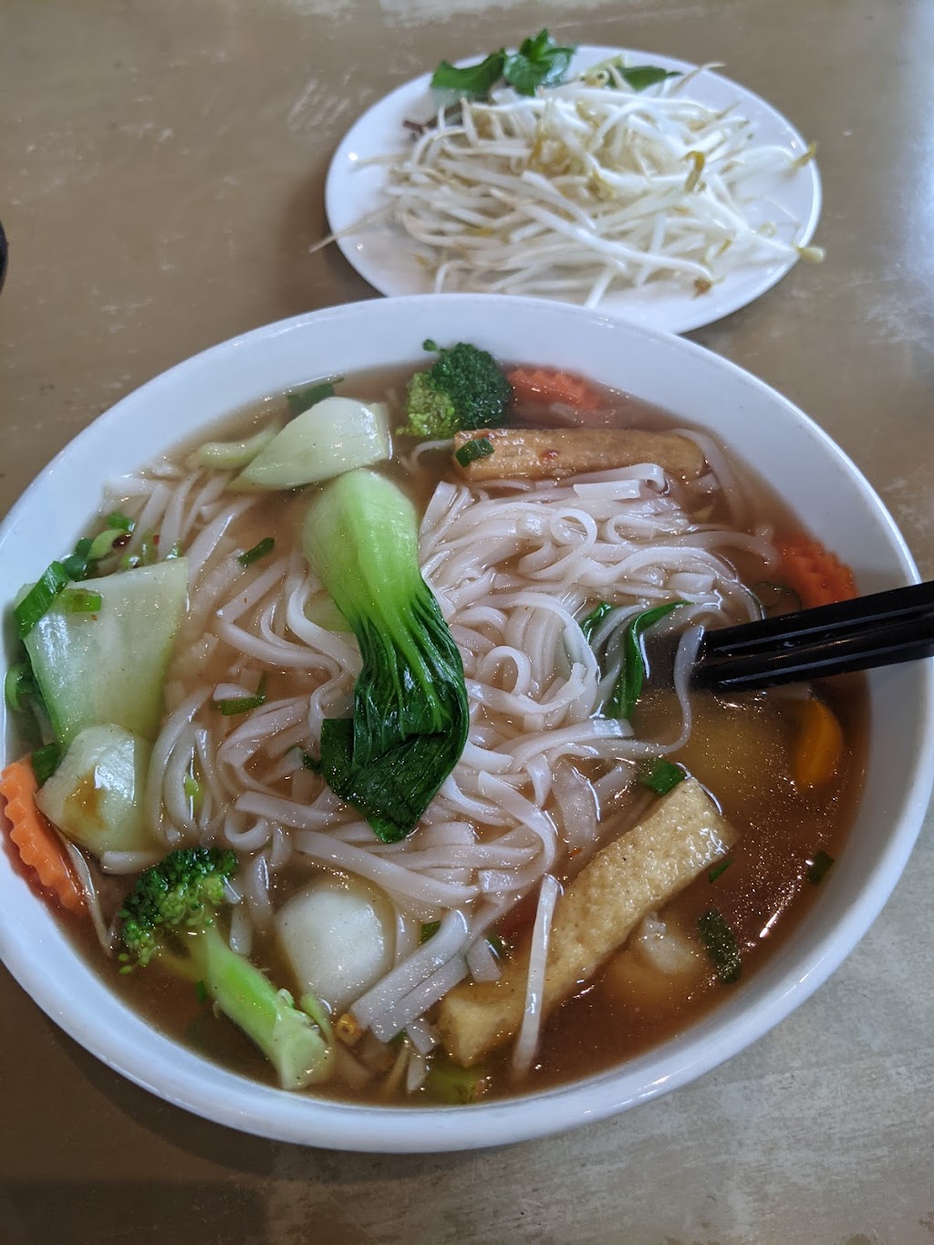 Pho 123 | 60 Maritime Ontario Blvd #39, Brampton, ON L6S 0E7, Canada | Phone: (905) 792-6668