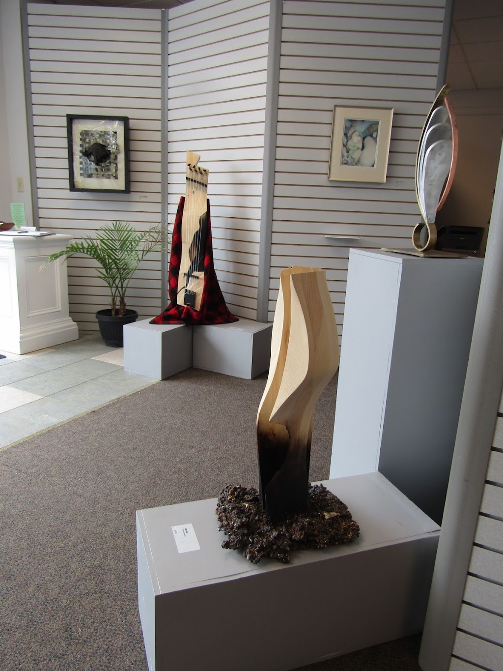 Frances Usher Sculptor/Painter | 762 Sea Girt Rd, Gabriola, BC V0R 1X1, Canada | Phone: (905) 903-4065