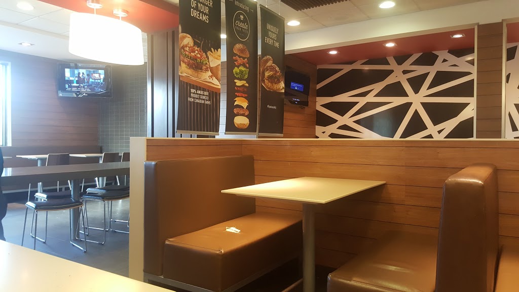 McDonalds | 4615 17 Ave SE, Calgary, AB T2A 0T9, Canada | Phone: (403) 272-7477