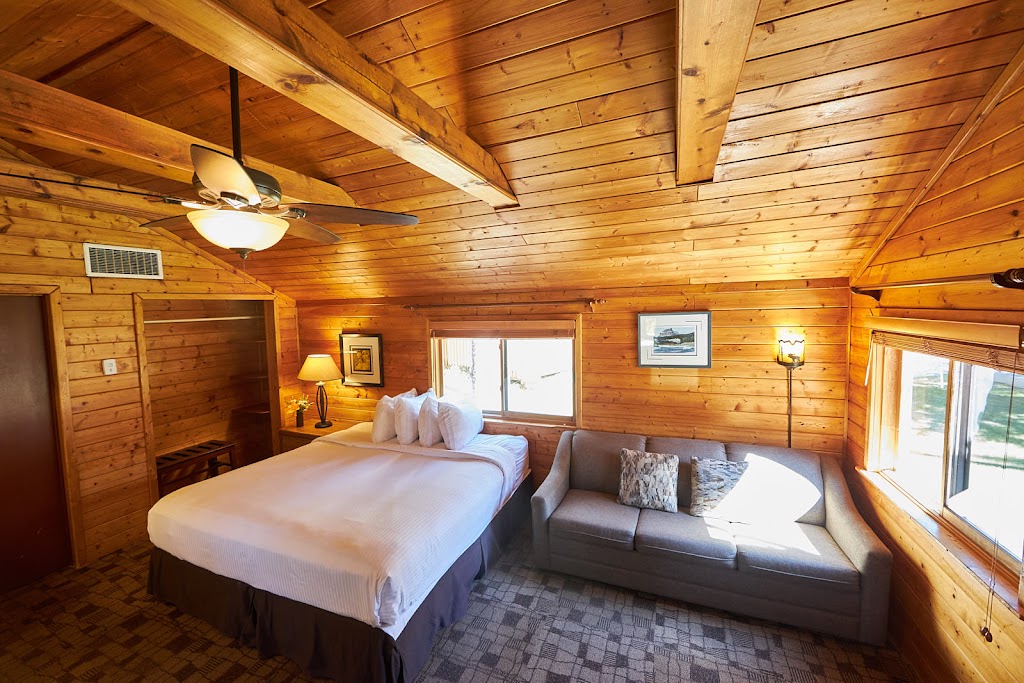 Castle Mountain Chalets | Banff-Windermere Hwy, Improvement District No. 9, AB T1L 1B5, Canada | Phone: (403) 762-3868