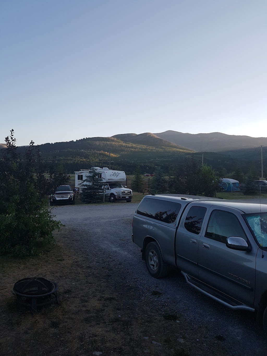 Crowsnest Pass Campground | 23751 Passburg Dr, Bellevue, AB T0K 0C0, Canada | Phone: (403) 564-4814