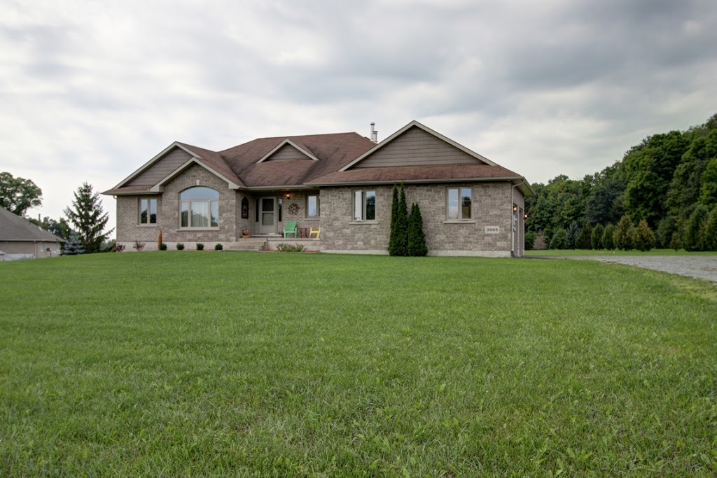 Mary Jane Turnbull | 1650 Bath Rd, Kingston, ON K7M 4X6, Canada | Phone: (613) 536-9205