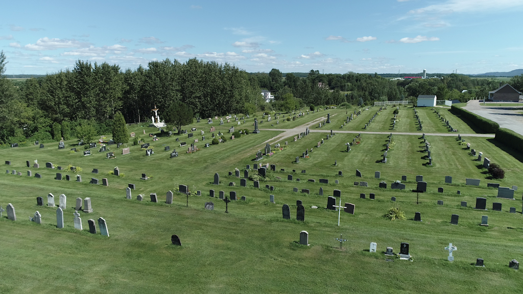 Cimetière Notre-Dame-de-lAssomption | 500 Rue Villeneuve, Hébertville, QC G8N 1E4, Canada | Phone: (418) 344-1803