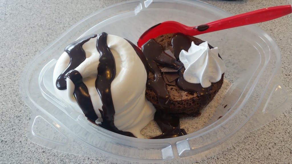 Dairy Queen | 3415 118 Ave NW, Edmonton, AB T5W 0Z3, Canada | Phone: (780) 471-3232