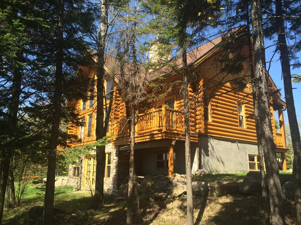 Chalet 91 | Mille-Isles, QC J0R 1A0, Canada | Phone: (514) 216-1436