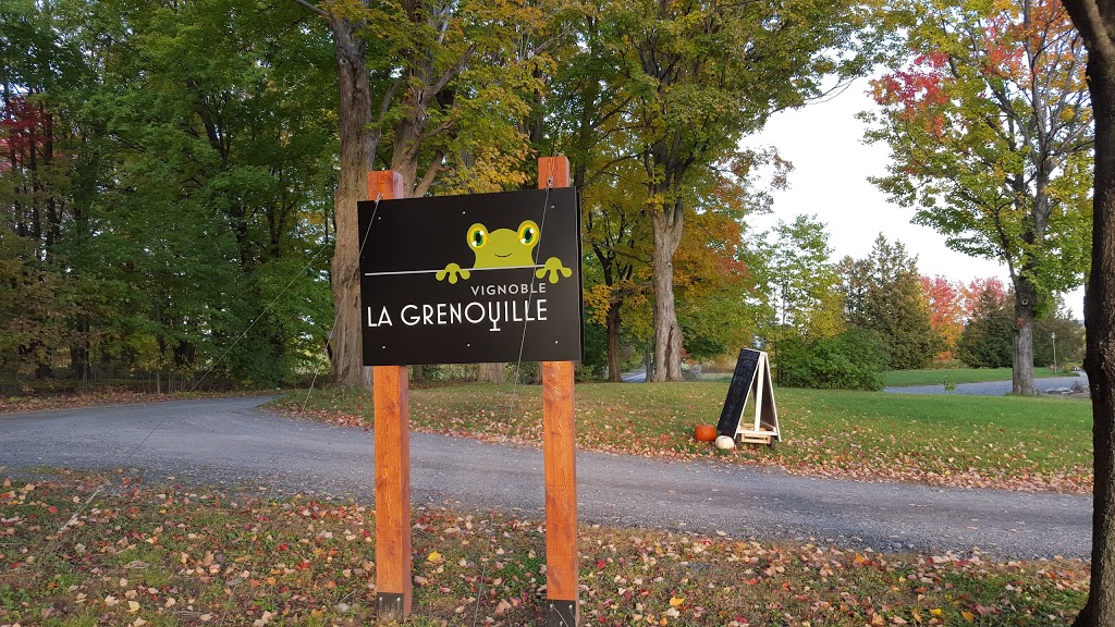 Vignoble La Grenouille | 434 Chemin Plouffe, Cowansville, QC J2K 3G6, Canada | Phone: (450) 578-6562