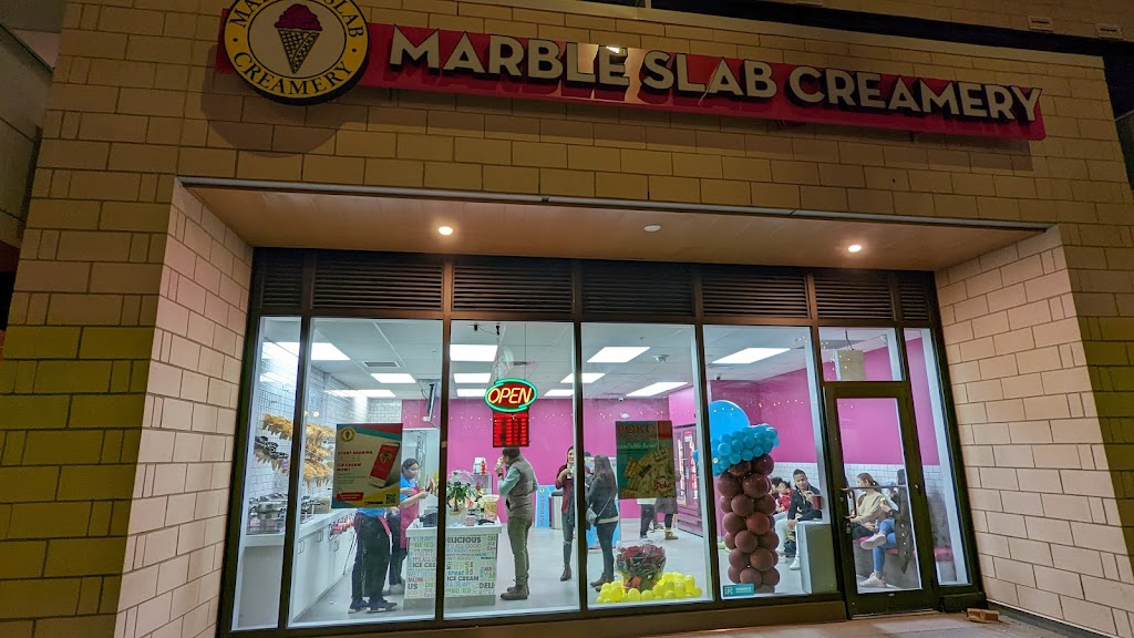 Marble Slab Creamery | 423 10 St NW, Calgary, AB T2N 1W1, Canada | Phone: (587) 350-3003