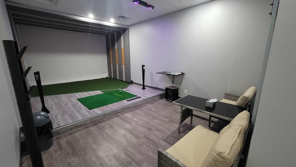 UDR Indoor Golf - Royal Oak | 4 Royal Vista Way NW #2202, Calgary, AB T3R 0N2, Canada | Phone: (403) 975-3135