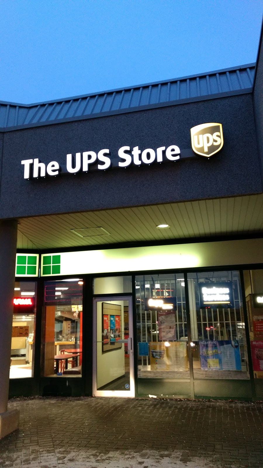 The UPS Store | 1500 Upper Middle Rd W #6, Oakville, ON L6M 0C2, Canada | Phone: (905) 469-0414