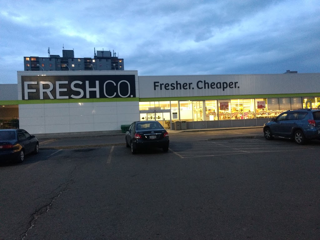 FreshCo | 1151 Dundas St W, Mississauga, ON L5C 1C4, Canada | Phone: (905) 896-4516