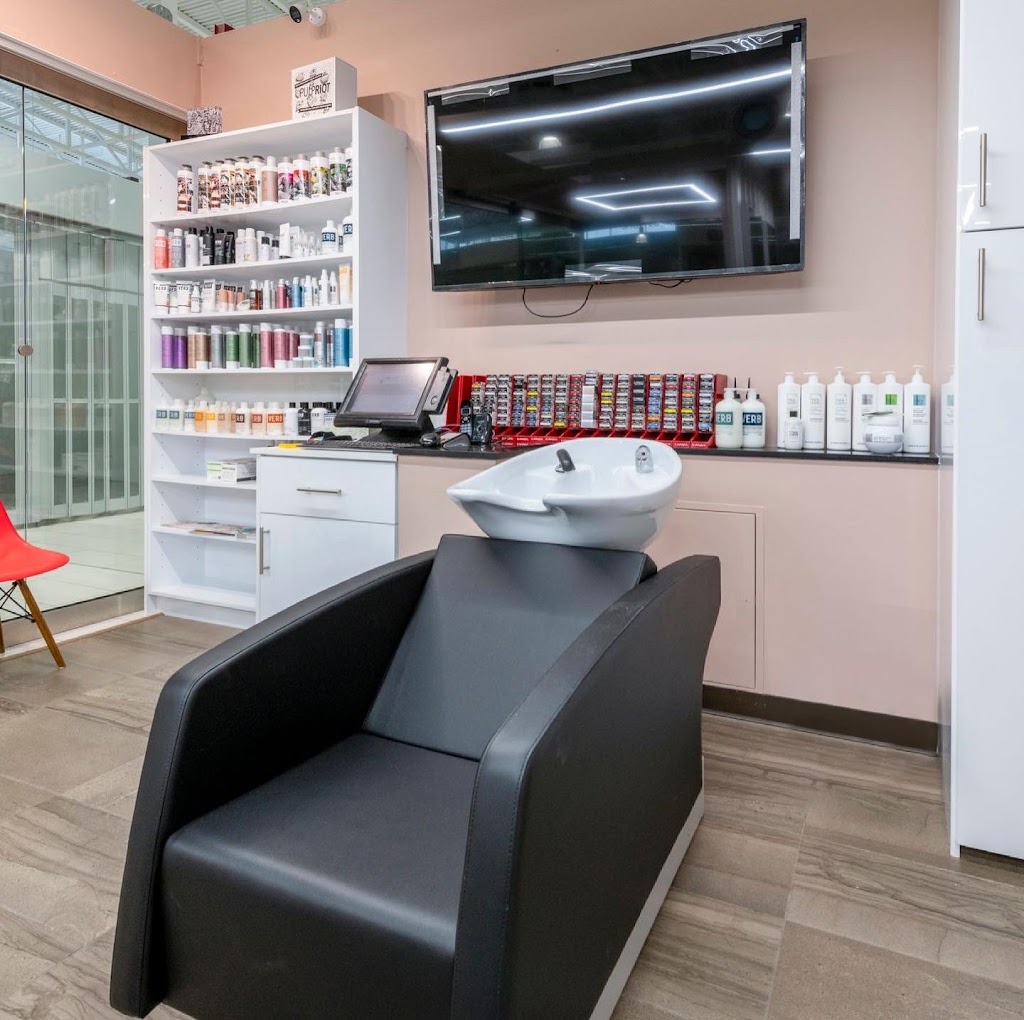 Horizon Hair | 260300 Writing Creek Cres, Balzac, AB T4A 0X8, Canada | Phone: (403) 454-4647