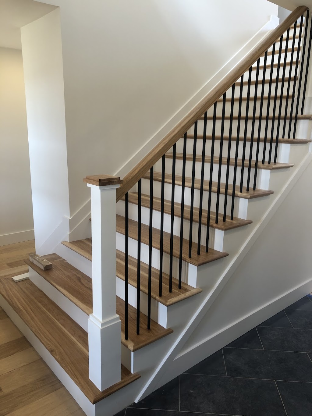 Capital Stairs Inc. | 1195 Drummond School Rd, Perth, ON K7H 3C8, Canada | Phone: (613) 979-7940