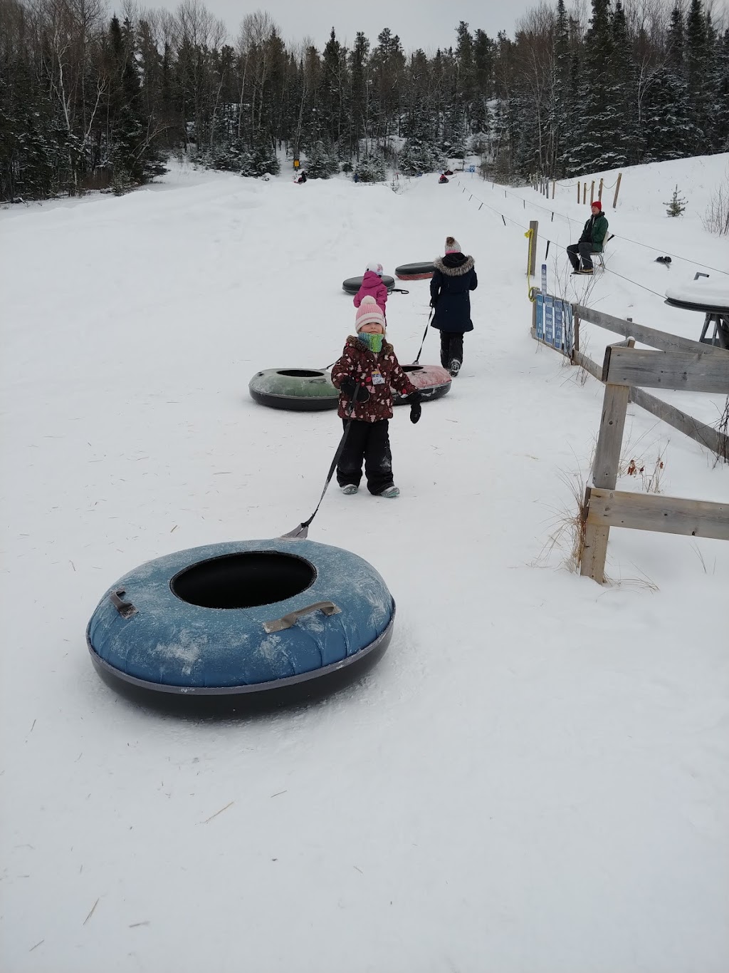 Falcon Ridge Ski Slopes & Trails End Restaurant | 200 Ridge Rd, Falcon Lake, MB R0E 0N0, Canada | Phone: (204) 349-8935