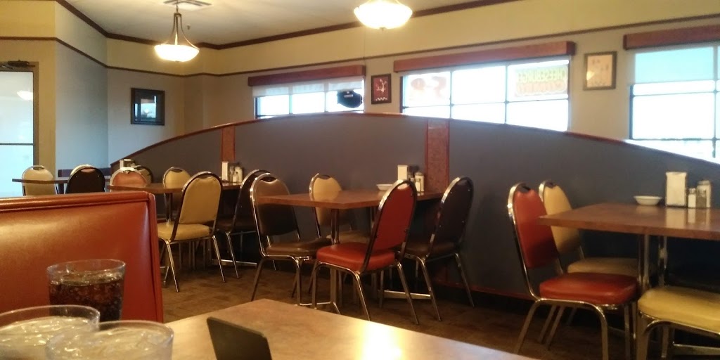 Uncle Jakes Restaurant | 32 Provincial Trunk Hwy 12, Steinbach, MB R0A 0C0, Canada | Phone: (204) 326-6610