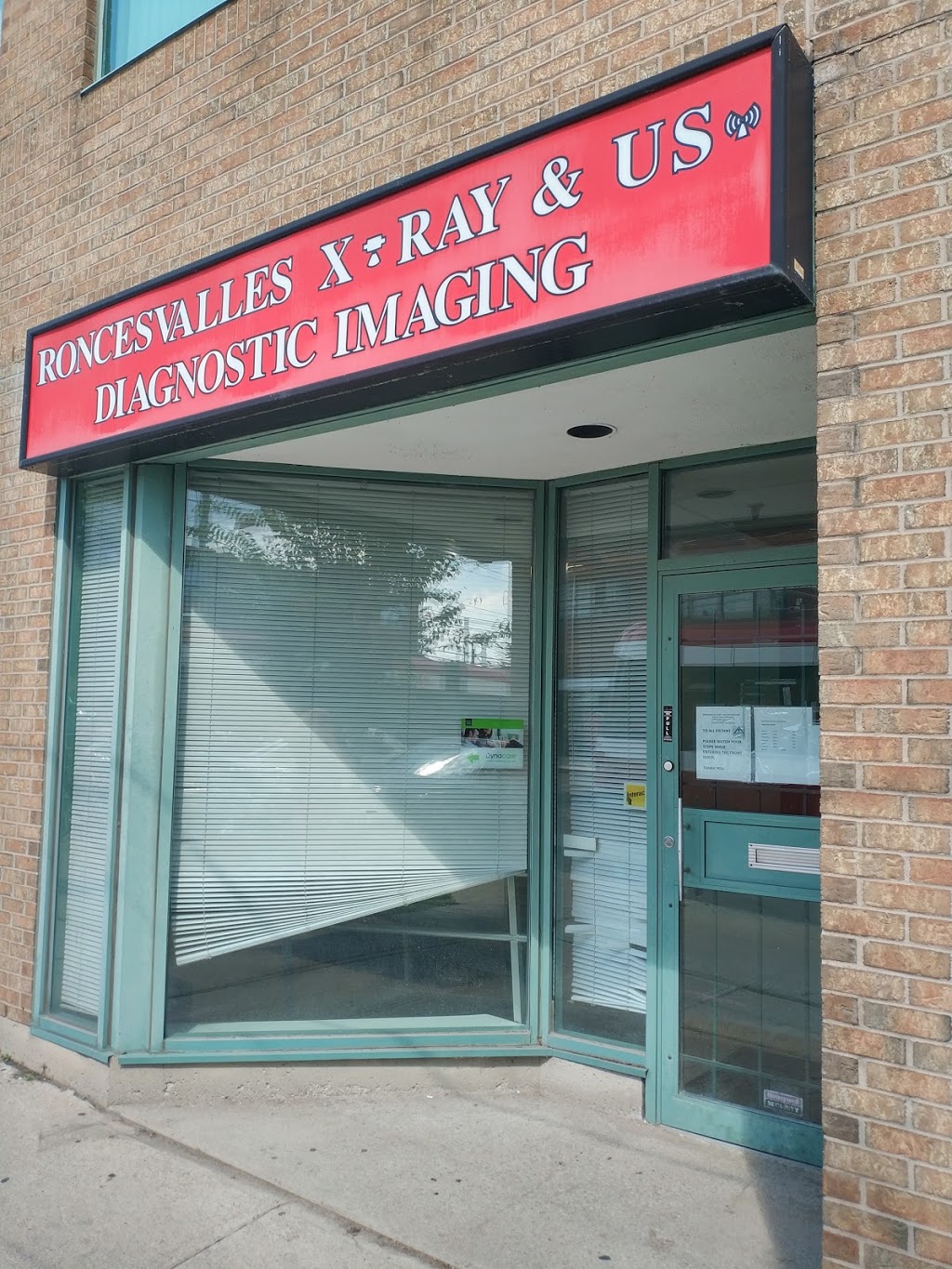 Roncesvalles X-Ray & Ultrasound | 27 Roncesvalles Ave, Toronto, ON M6R 3B2, Canada | Phone: (416) 533-7078