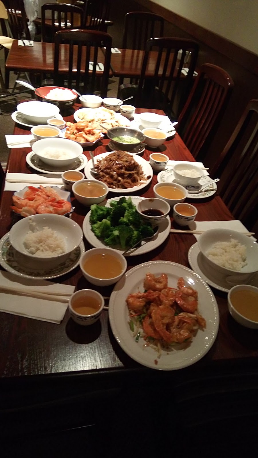 MoonIiIy Restaurant | 5885 Vedder Rd #103, Chilliwack, BC V2R 1C3, Canada | Phone: (604) 858-1838