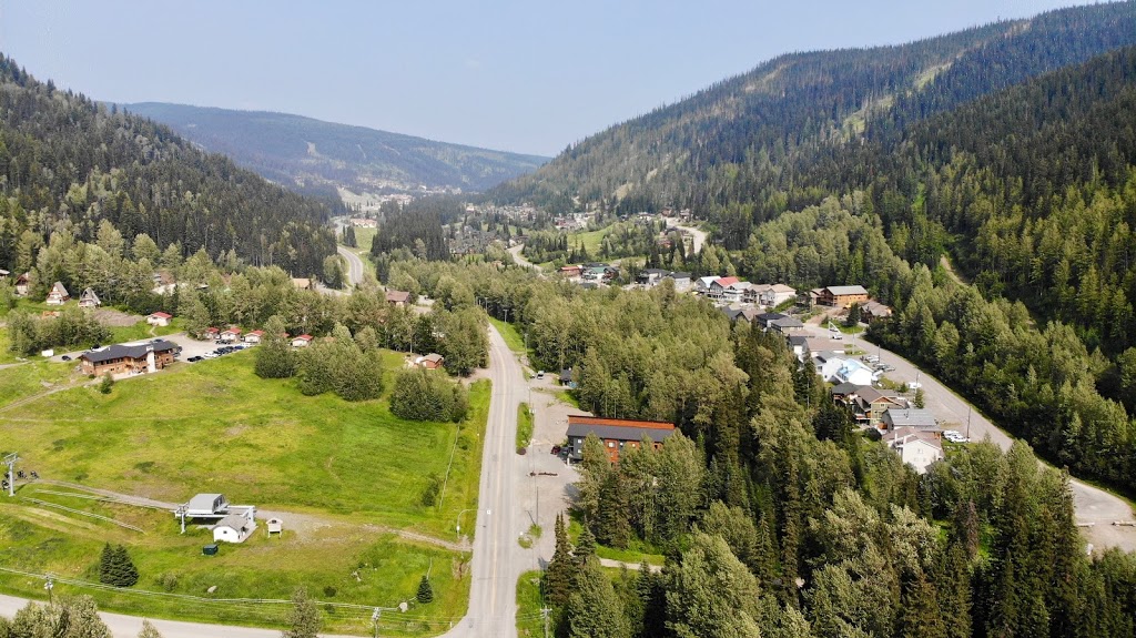 The Burfield | 1140 Sun Peaks Rd, Sun Peaks, BC V0E 5N0, Canada | Phone: (250) 578-0057