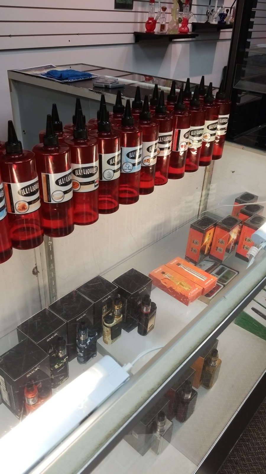 ill! HQ - Welland Vape Shop | 545 Niagara St, Welland, ON L3C 1L8, Canada | Phone: (905) 735-9393