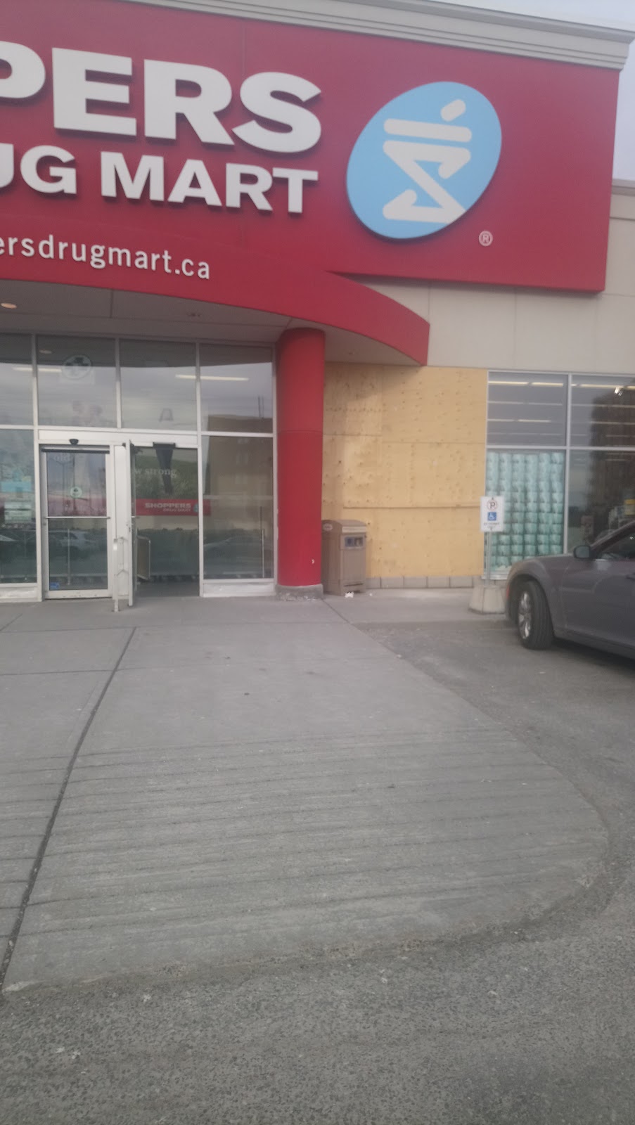 Shoppers Drug Mart | 1180 Walkley Rd, Ottawa, ON K1V 2M5, Canada | Phone: (613) 737-3344