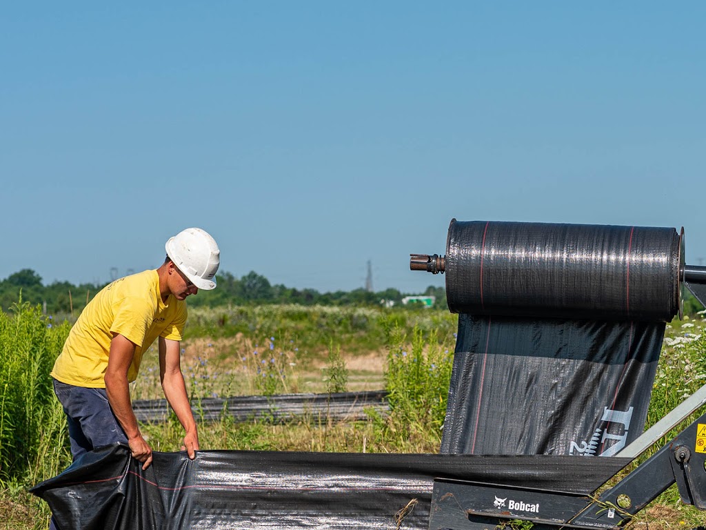 In-Line Fence | 405121 Beaconsfield Rd, Burgessville, ON N0J 1C0, Canada | Phone: (226) 228-3757