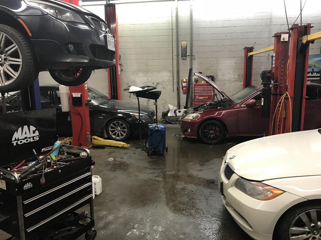 PW Transmission & Auto Repair | 2320 Dixie Rd, Mississauga, ON L4Y 1Z4, Canada | Phone: (905) 276-2268