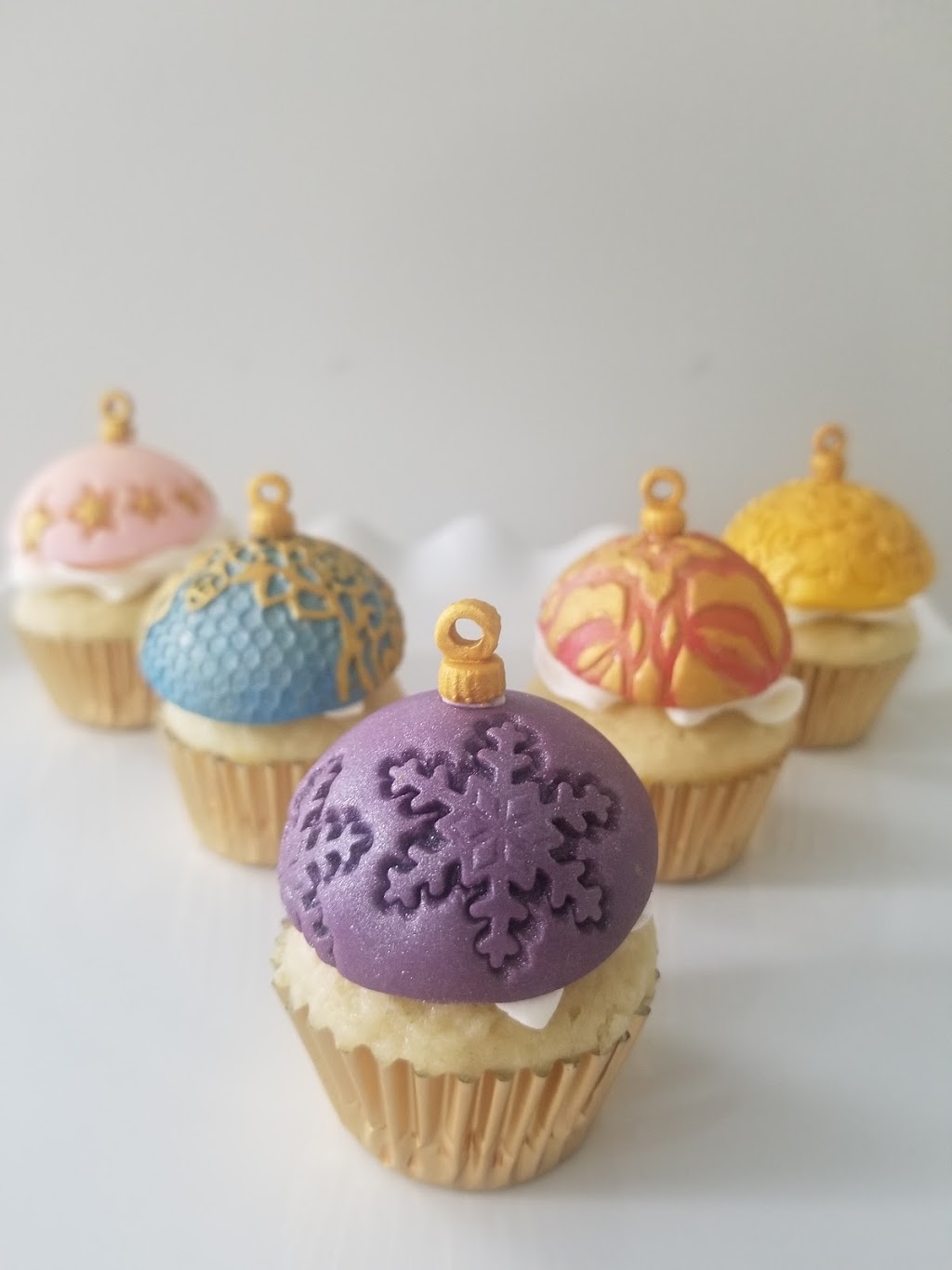 Pretty Little Cupcakes | 8280 York Regional Rd 27, Woodbridge, ON L4H 0R9, Canada | Phone: (905) 850-2222