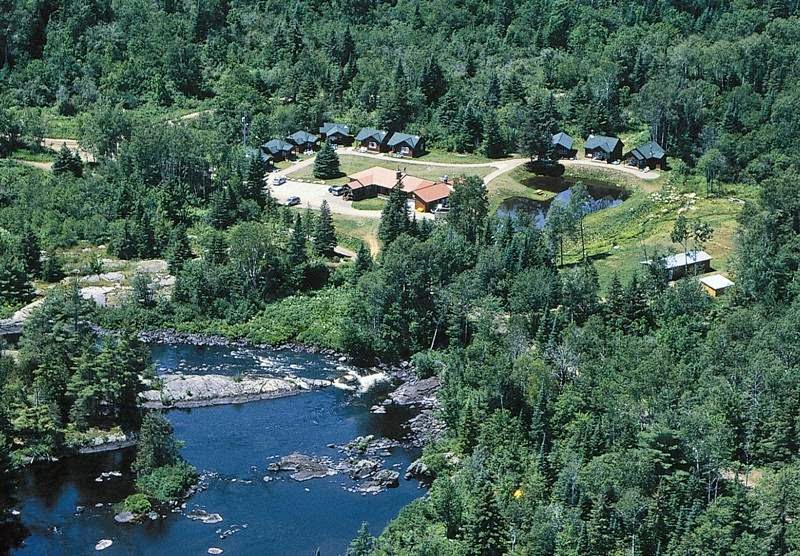 Adventure Lodge | #250 Nipissing River Road, Algonquin Park - Whitney, ON K0J 2M0, Canada | Phone: (888) 327-3403