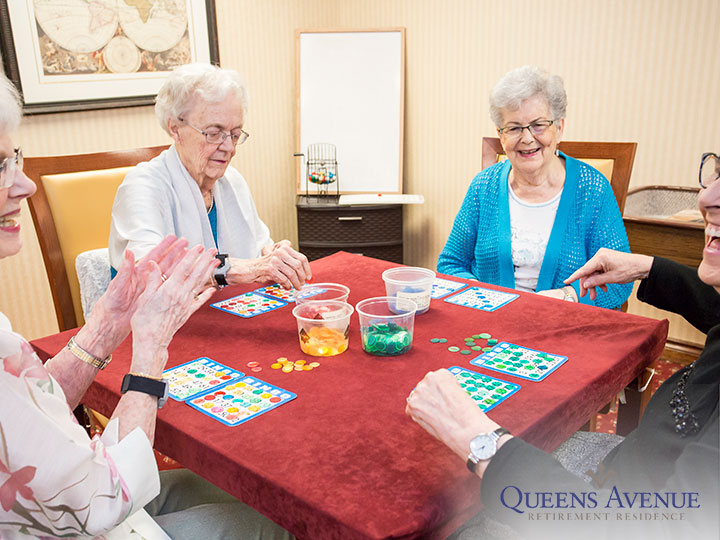 Queens Avenue Retirement Residence | 1056 Queens Ave, Oakville, ON L6H 6R3, Canada | Phone: (905) 815-0862