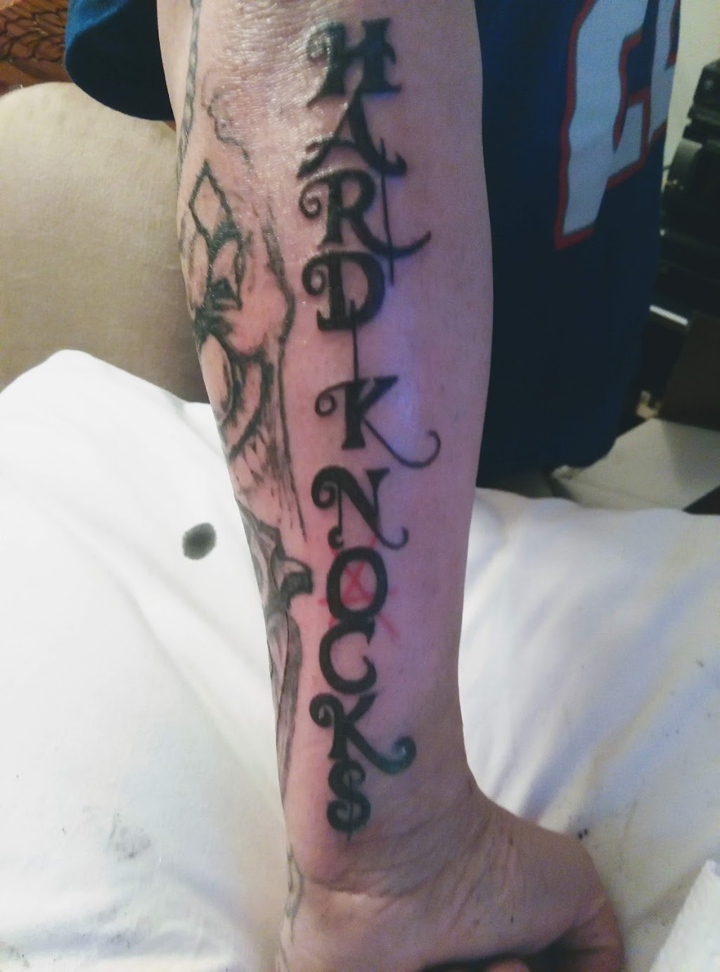 DOGGYS Style Inked | 2 Stonebank Crescent Unit 5, Nepean, ON K2H 9M1, Canada | Phone: (613) 879-0390