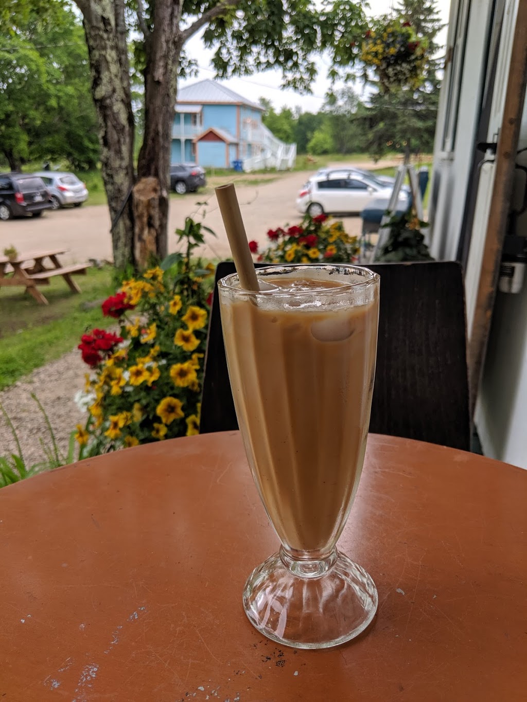 Café du Domaine à Liguori | 1300 Rue Principale, Petite-Rivière-Saint-François, QC G0A 2L0, Canada | Phone: (418) 632-5653