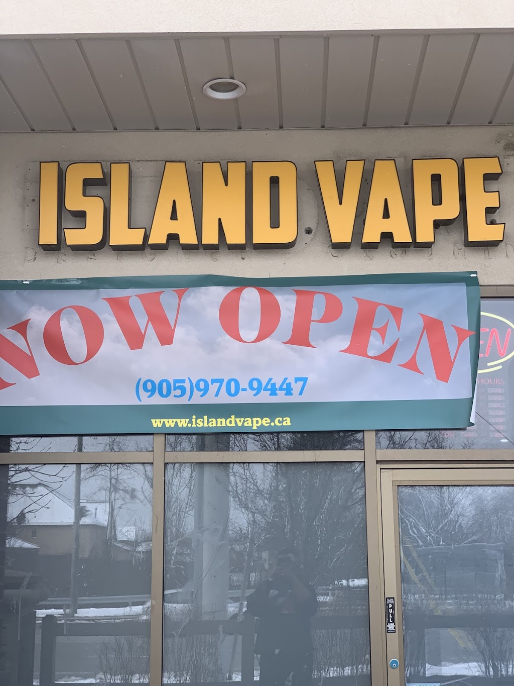 Island Vape | 3088 Mayfield Rd Unit 6, Brampton, ON L6Z 0E3, Canada | Phone: (905) 970-9447