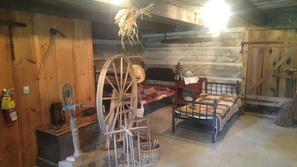 Teeterville Pioneer Museum | 194 Teeter St, Teeterville, ON N0E 1S0, Canada | Phone: (519) 443-4400