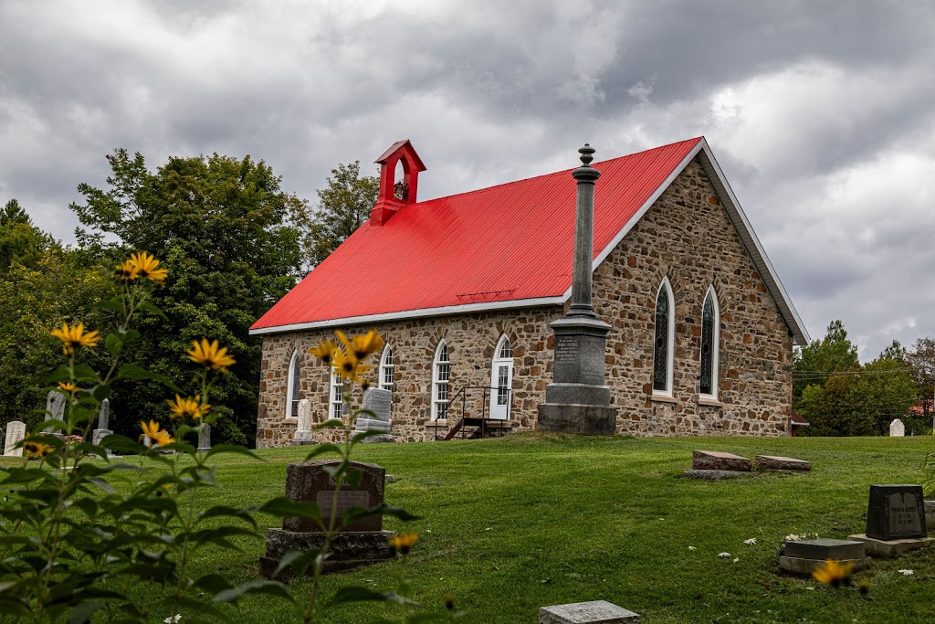 Holy Trinity Church | 4 Chemin Cambria, Gore, QC J0V 1K0, Canada | Phone: (514) 246-5796