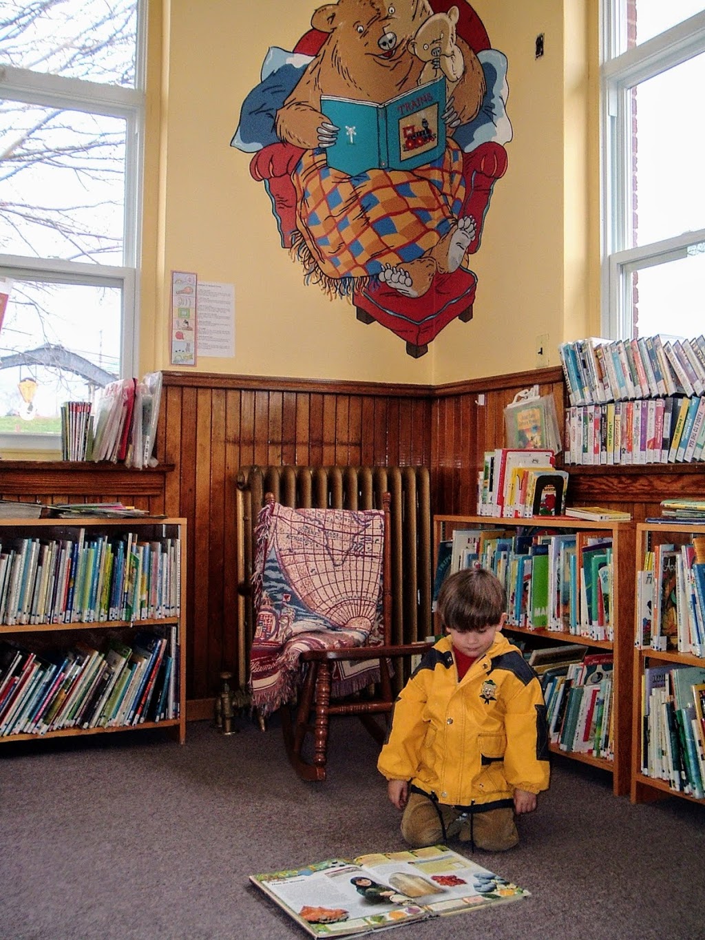 Hillsborough Public Library | 2849 Main St, Hillsborough, NB E4H 2X7, Canada | Phone: (506) 734-3722