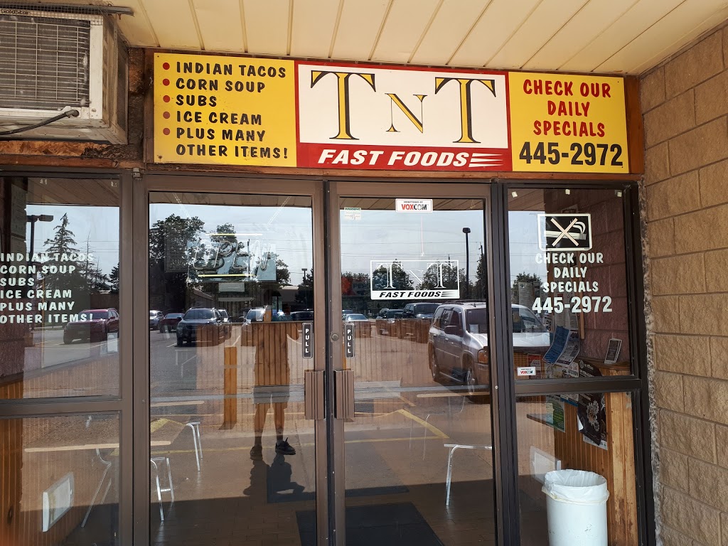 T-N-T Fast Food | 1721 Chiefswood Rd, Ohsweken, ON N0A 1M0, Canada | Phone: (519) 445-2972