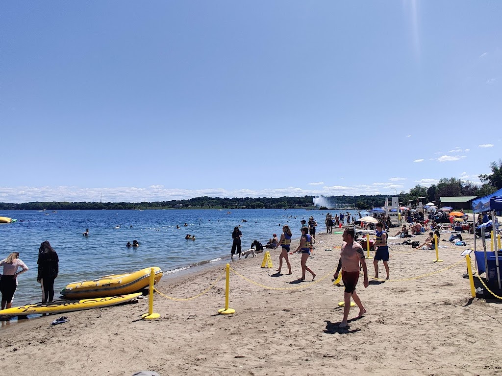 Centennial Beach | 65 Lakeshore Dr, Barrie, ON L4N 2M6, Canada | Phone: (705) 726-4242