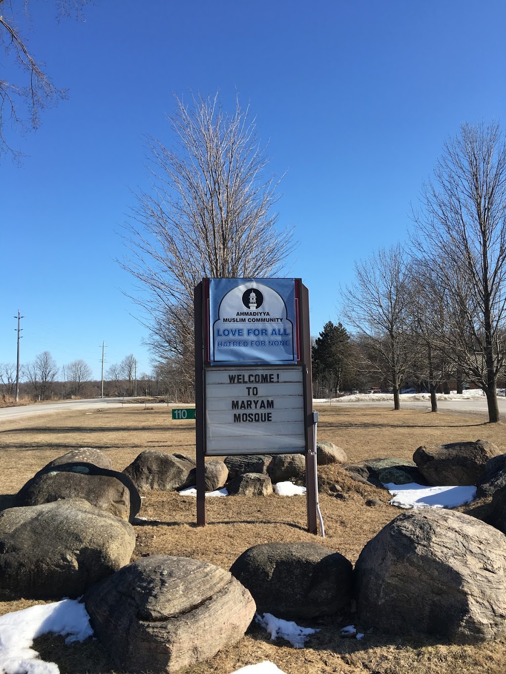 Maryam Mosque, Ahmadiyya Muslim Community Barrie | 110 Line 7 South, Oro-Medonte, ON L0L 2X0, Canada | Phone: (705) 487-0004