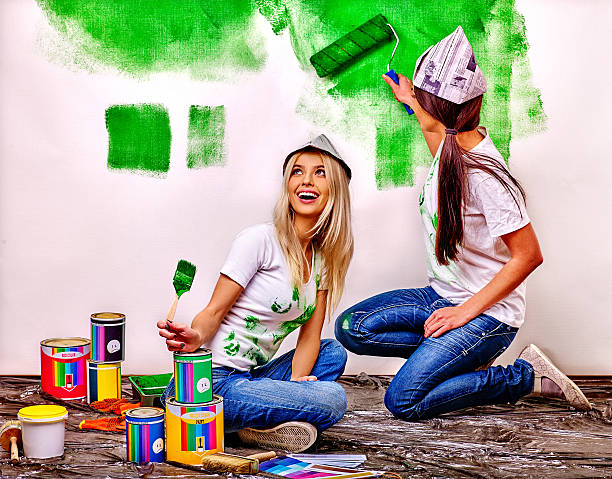 Toronto House Painters | 21 Don Valley Pkwy, Toronto, ON M4M 3P2, Canada | Phone: (647) 800-2297