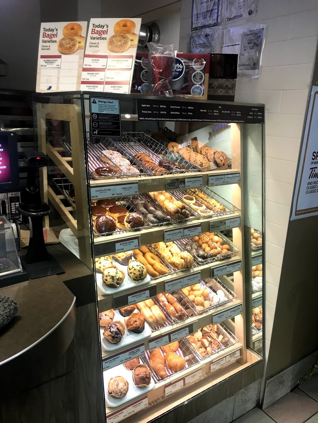 Tim Hortons | 4869 Dundas St W, Etobicoke, ON M9A 1B2, Canada | Phone: (416) 234-0609