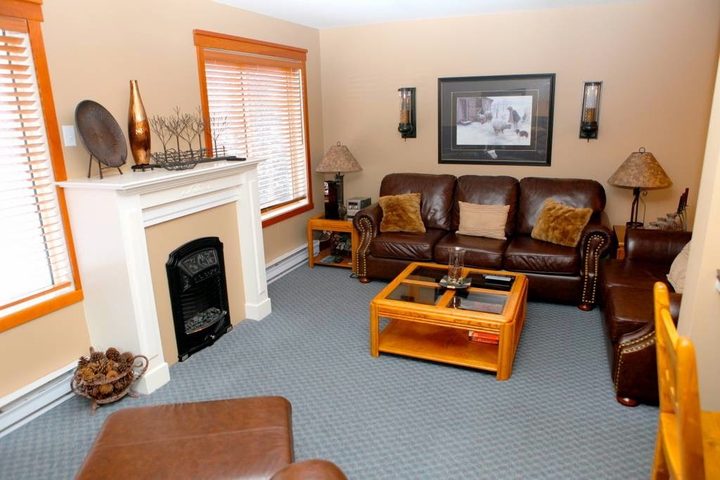 Plaza on the Ridge #214D - Vacation Rentals | 40 Kettleview Road, Big White, BC V1P 1P3, Canada | Phone: (250) 832-2937