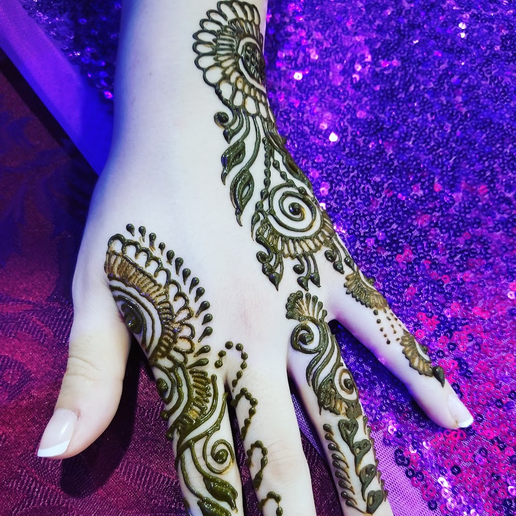 Lalanis Henna Art | 1700 Eglinton Ave E, North York, ON M4A 2X4, Canada | Phone: (647) 926-3963