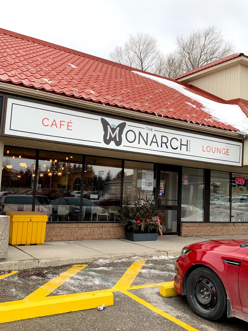 The Monarch House Cafe and Lounge | 1027 Gordon St, Guelph, ON N1G 4X1, Canada | Phone: (519) 265-7177