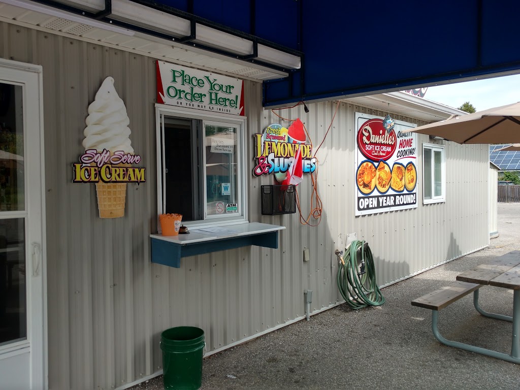 Danielles Soft Ice Cream & More | 357 Queen St, Harrow, ON N0R 1G0, Canada | Phone: (519) 738-4524