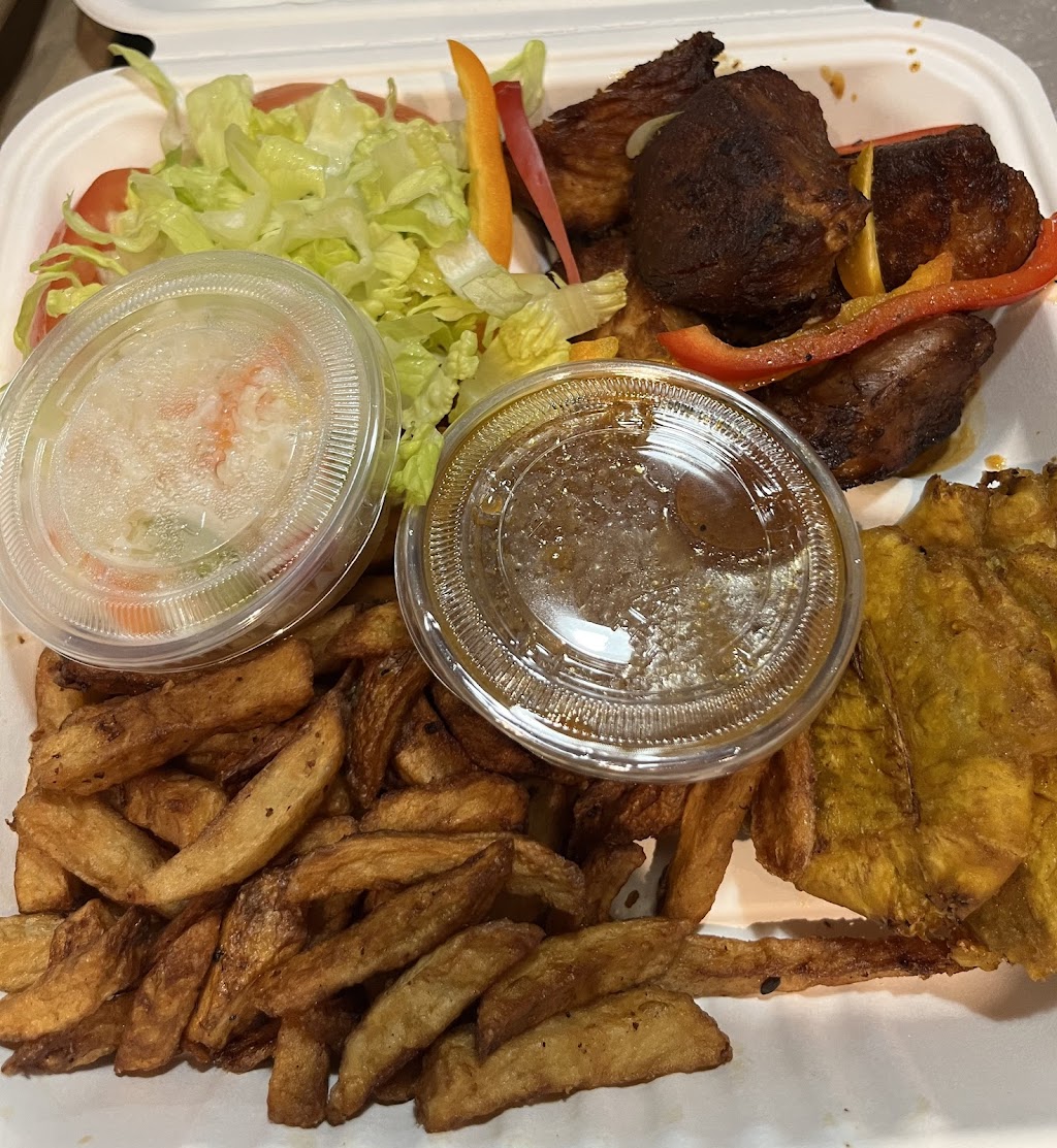 Restaurant Le Plantain cuisine créole | 189 Bd Industriel, Saint-Eustache, QC J7R 5P2, Canada | Phone: (450) 472-7571