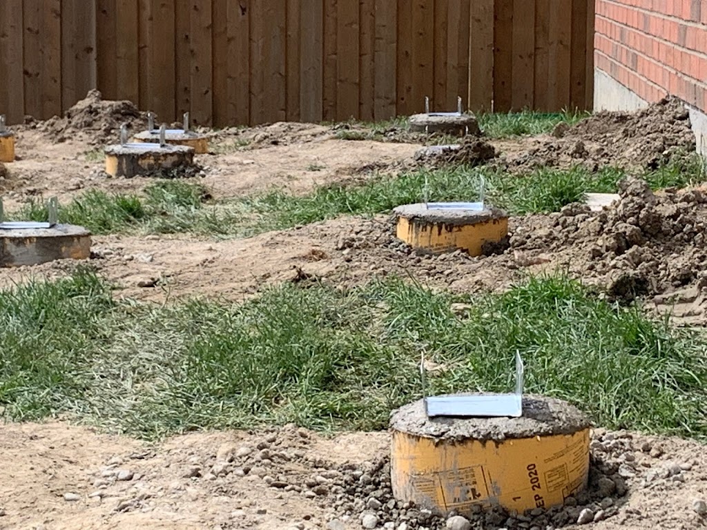 Citywide post hole digging | 8 Cedar Ave #1, Thornhill, ON L3T 3V9, Canada | Phone: (416) 721-9971